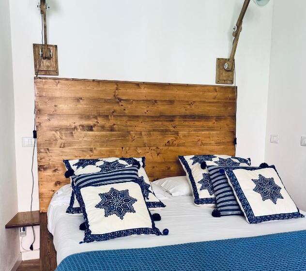 اتاق استاندارد, About Italy Holiday Rooms And Apartments