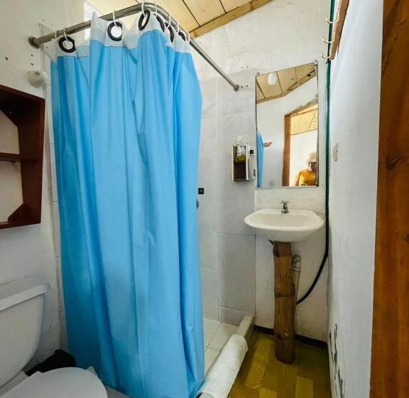 Номер Стандарт Индивидуальный, Hostal Darwin B&b