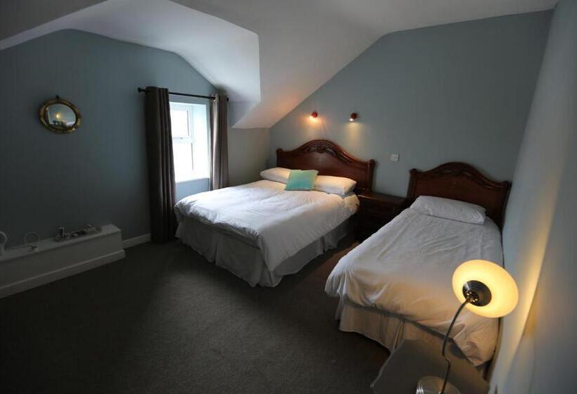 غرفة قياسية ثلاثية, Rolling Wave Guesthouse