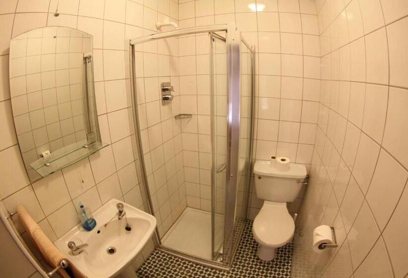Номер Стандарт, Rolling Wave Guesthouse
