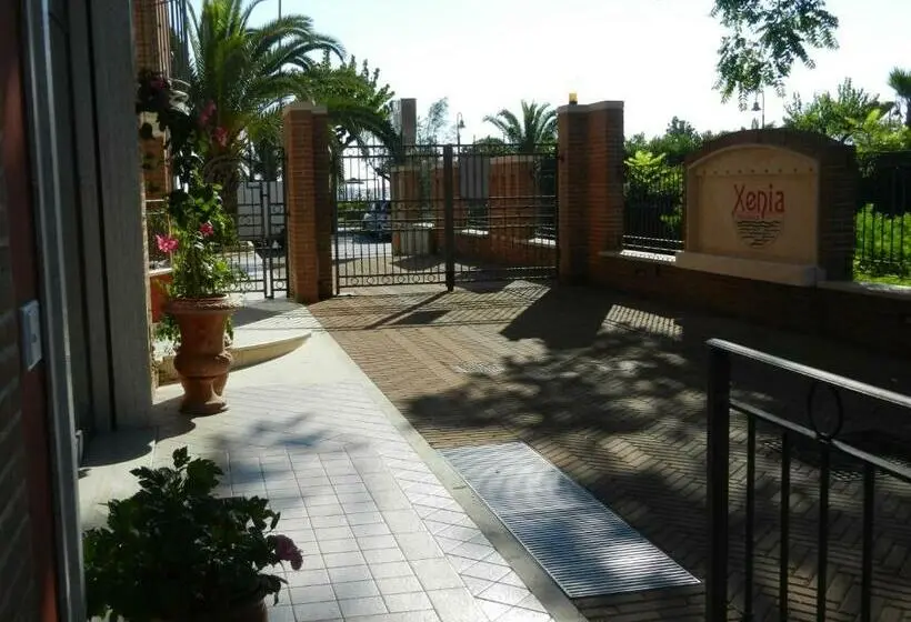 آپارتمان 1 خوابه با بالکن, Residence Xenia