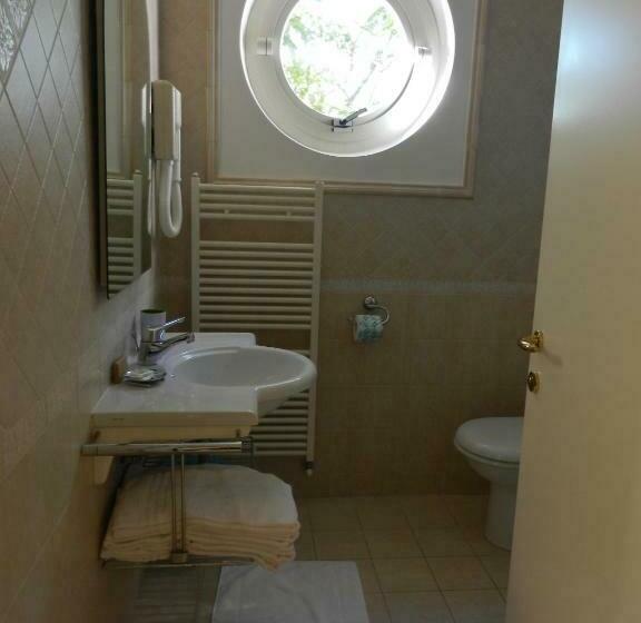 带1个卧室的带阳台的公寓, Residence Xenia