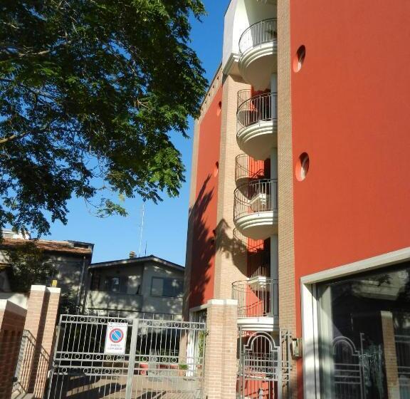 带1个卧室的带阳台的公寓, Residence Xenia