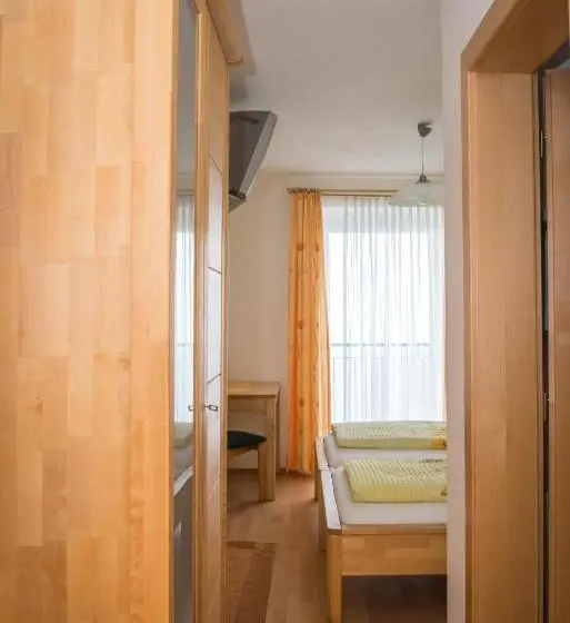 Standard-huone, Gasthof Pension ölberger