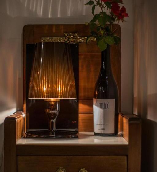 חדר סטנדרט נוף לעיר, Palazzo Tronconi