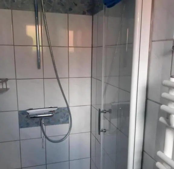 Standard Single Room, Pension Sander