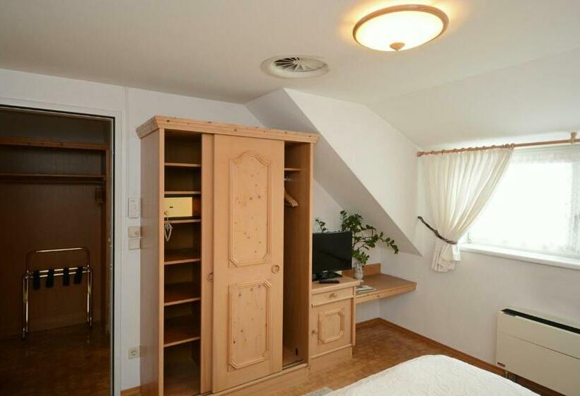 스탠다드 룸, & Restaurant Braunstein   Pauli´s Stuben