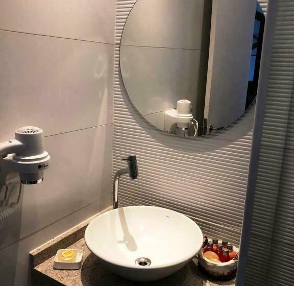 Quarto Estandar, Pousada Atoba