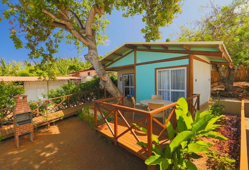 بانگلوی استاندارد, Pousada Atoba