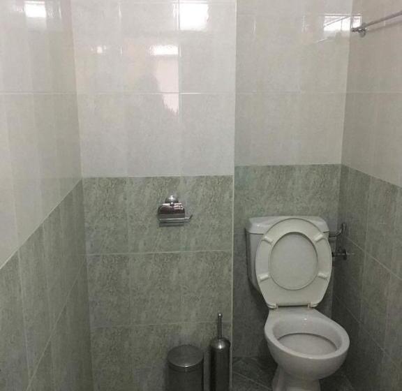 스탠다드 트리플 발코니 룸, къща за гости кадиеви