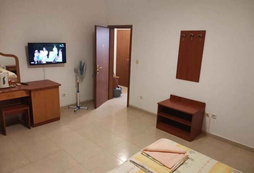 침실 2개 아파트, къща за гости кадиеви