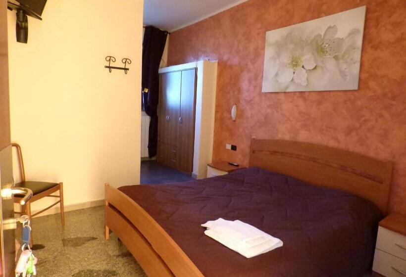 غرفة قياسية, La Pergola