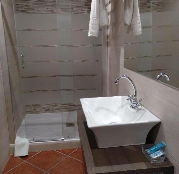 디럭스 룸 킹사이즈 침대, Mas Trucafort Masia Braseria Alojamiento Adults Only