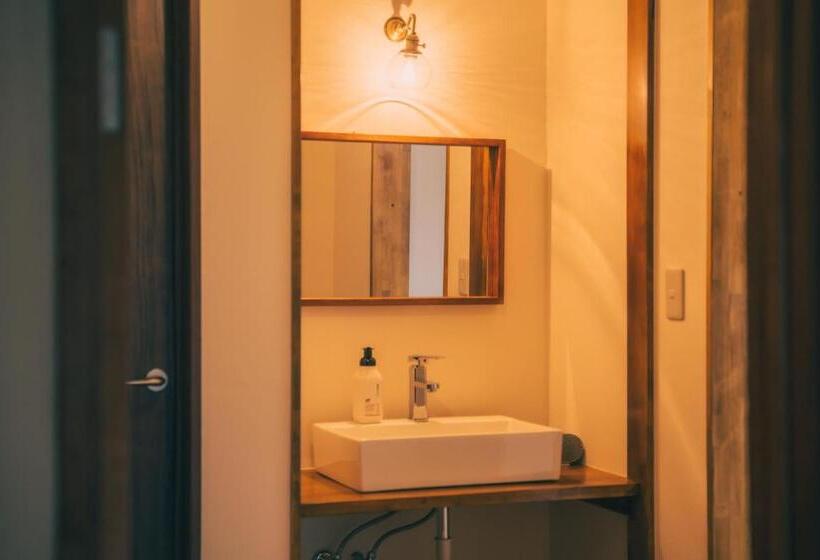 اتاق استاندارد, Raicho Onsen Inn