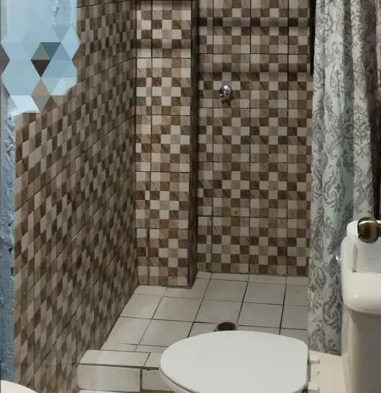 اتاق استاندارد, Chambres En Ville