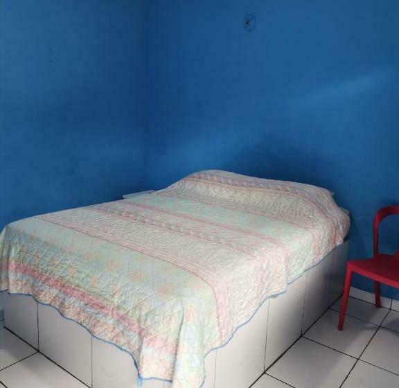 스탠다드 스튜디오, Chambres En Ville