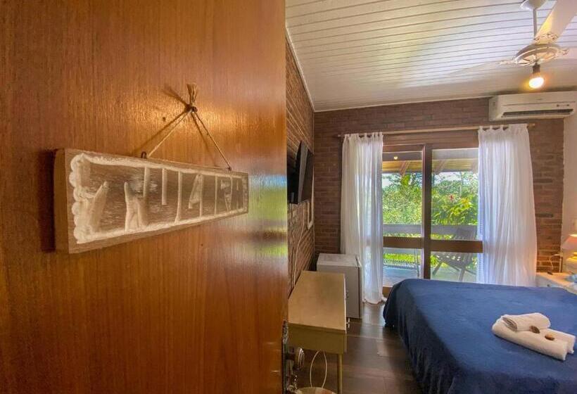 غرفة قياسية ثلاثية, Morada Das Bromelias