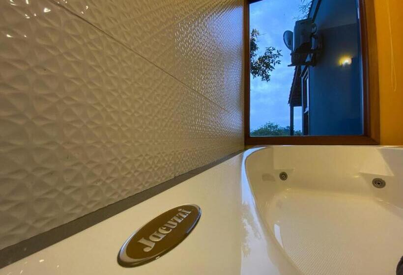 بنجلو ديلوكس, Morada Das Bromelias