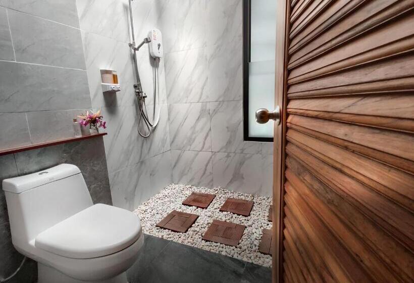 اتاق خانوادگی, Nature Hill