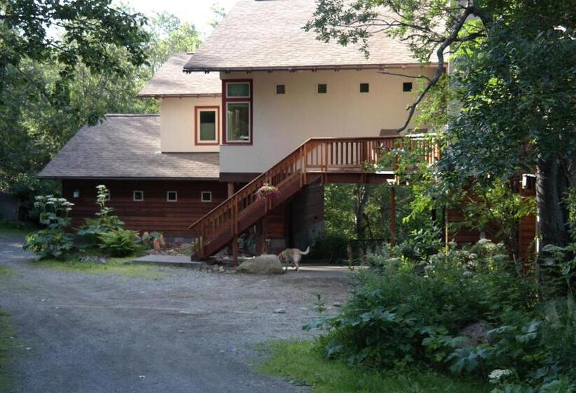 חדר דלוקס לשלושה, Eagle Peak Guesthouse