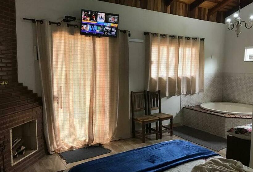 סוויטה דלוקס, Pousada Recanto Dos Pássaros