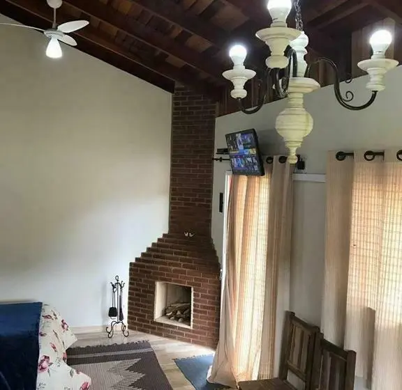 سوییت لوکس, Pousada Recanto Dos Pássaros
