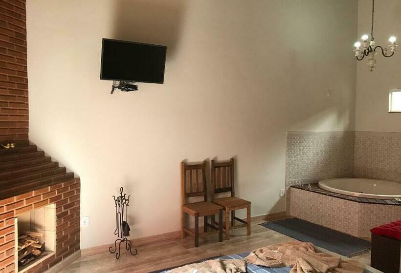 סוויטה דלוקס, Pousada Recanto Dos Pássaros