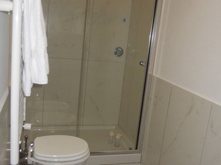 ファミリールーム, Il Vecchio Fauno