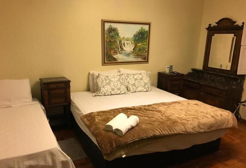 带大床的套房, Pousada Quinta Dos Doges