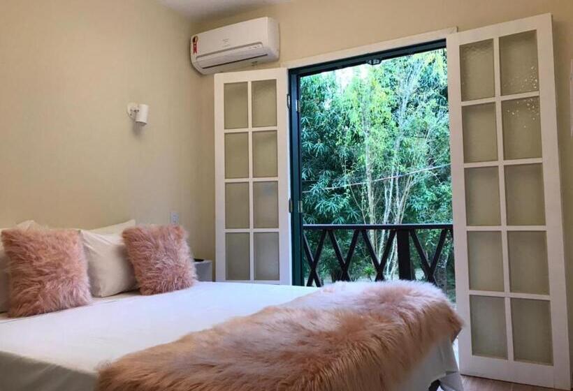 Suite with lake view, Pousada Quinta Dos Doges
