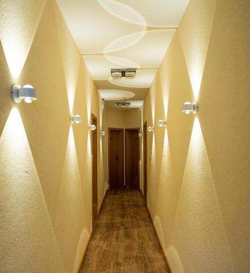 Номер Стандарт, Zur Krone Leimen