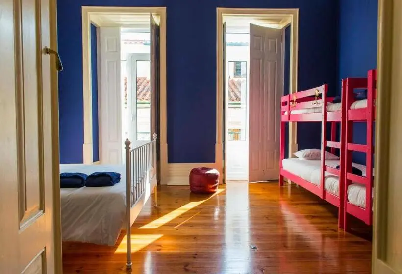 اتاق لوکس خانوادگی, La Palma Hostel Leiria