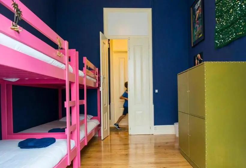 تختخواب در اتاق مشترک, La Palma Hostel Leiria