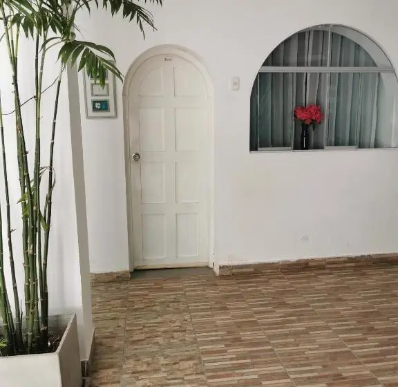 エコノミールーム, Aquamarine Paracas Beach Hostal