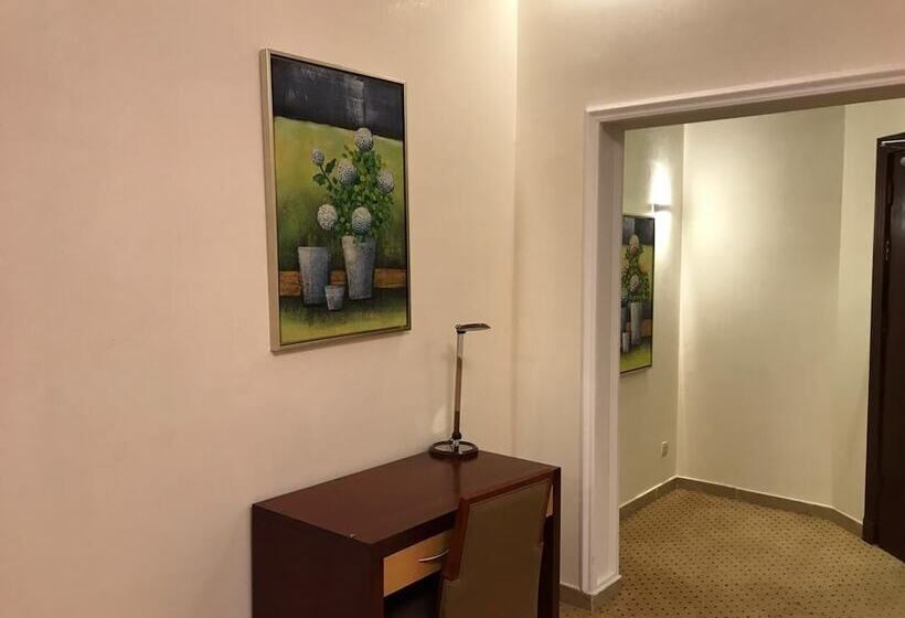 سوییت اجرایی, Verta