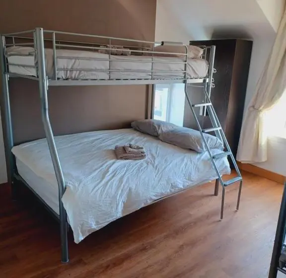 オーシャンビューファミリールーム, Voyage Hostel   Ensuite Family Rooms With Shared Kitchen
