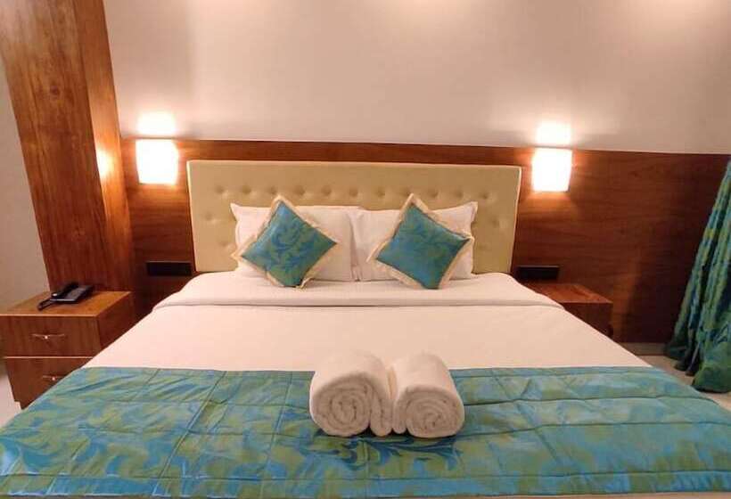 غرفة ديلوكس, De Pebbles