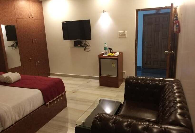 غرفة ديلوكس, De Pebbles