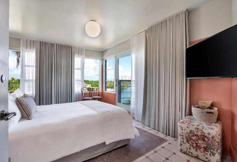 חדר סטנדרט עם מרפסת, Trouvail Miami Beach