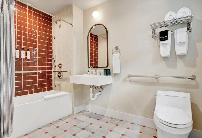 适合残疾人士使用的带超级大床的标准间, Trouvail Miami Beach