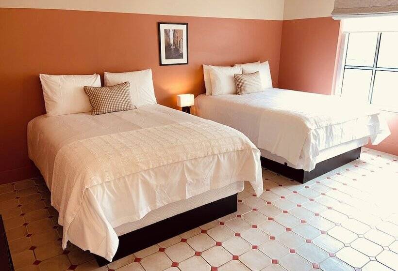 豪华房间, Trouvail Miami Beach