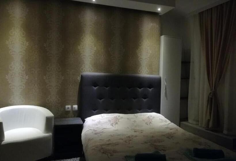 اتاق استاندارد با بالکن, Prenoćište Day Holiday