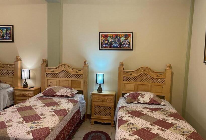 اتاق راحتی سه تخته, Villas Jabel Tinamit