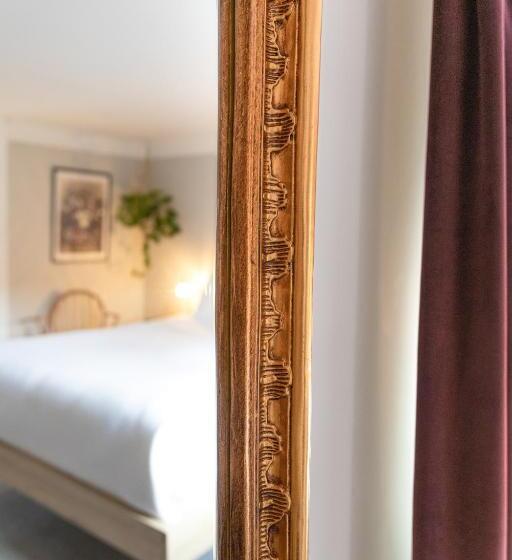 Номер Deluxe, House Arundel