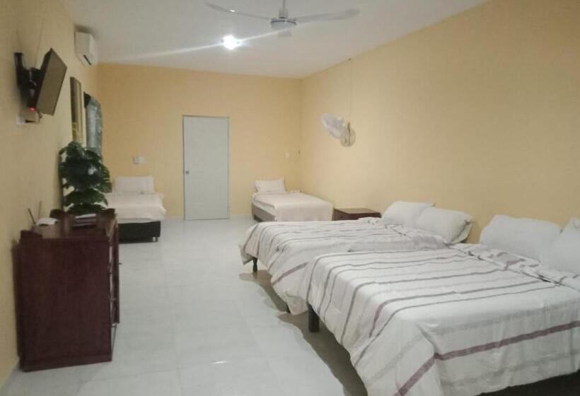 Семейный Номер Deluxe, Real Zaci