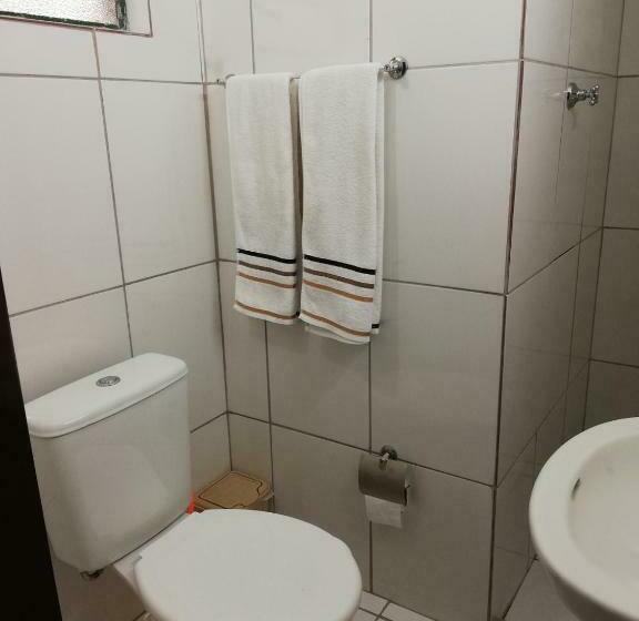 带花园景观的标准三人间, Pousada Bem Querer