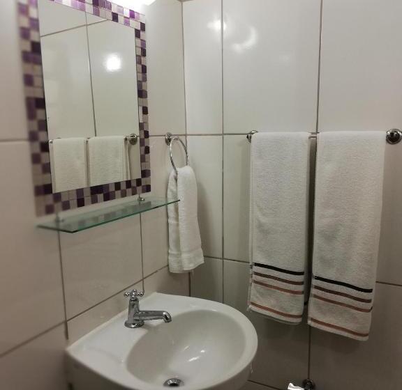 带花园景观的标准三人间, Pousada Bem Querer