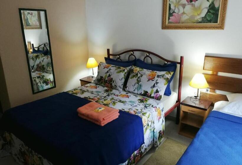 带花园景观的标准三人间, Pousada Bem Querer