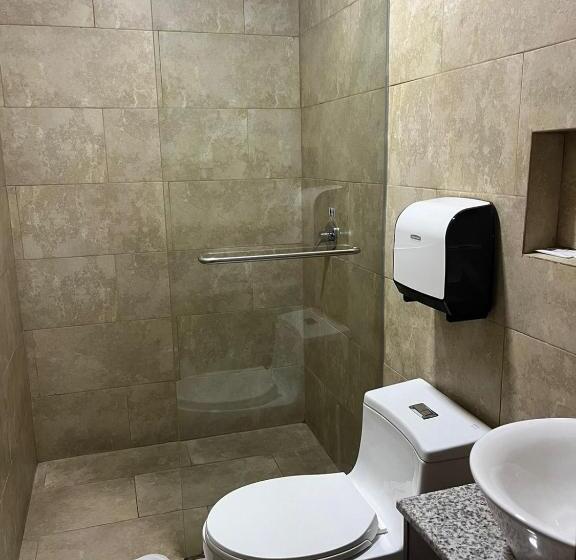 스탠다드 룸, Hostal Camil