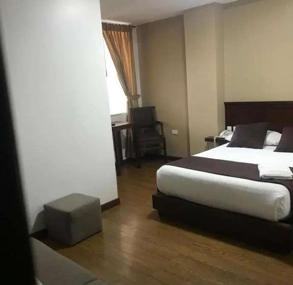 سوییت, Hostal Camil